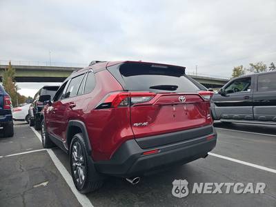 2025 Toyota RAV4 XLE Premium - zdjęcie 6 z 27 - miniatura