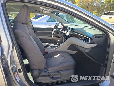 2018 Toyota Camry Hybrid LE - zdjęcie 8 z 28 - miniatura