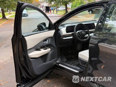 2024 Nissan Ariya ENGAGE e-4ORCE - zdjęcie 17 z 37 - miniatura