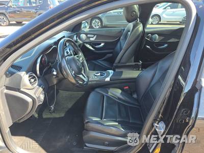 2019 Mercedes-Benz C 300 4MATIC Sedan - zdjęcie 7 z 41 - miniatura