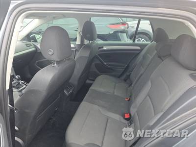 2017 Volkswagen Golf S Hatchback - zdjęcie 13 z 33 - miniatura