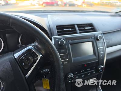 2016 Toyota Camry SE - zdjęcie 11 z 50 - miniatura