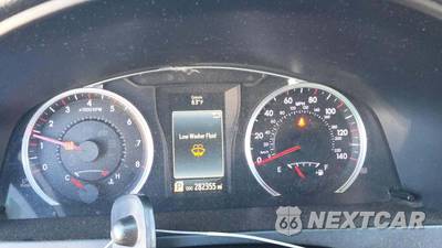 2017 Toyota Camry SE - zdjęcie 7 z 28 - miniatura