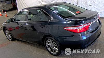 2017 Toyota Camry SE - zdjęcie 6 z 28 - miniatura