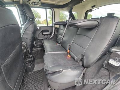 2020 Jeep Wrangler Unlimited Sport S - zdjęcie 13 z 40 - miniatura