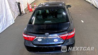 2016 Toyota Camry SE - zdjęcie 5 z 42 - miniatura