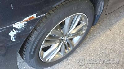 2016 Toyota Camry SE - zdjęcie 24 z 42 - miniatura