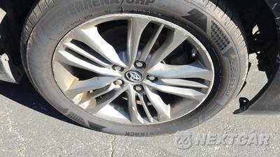 2017 Toyota Camry SE - zdjęcie 33 z 38 - miniatura