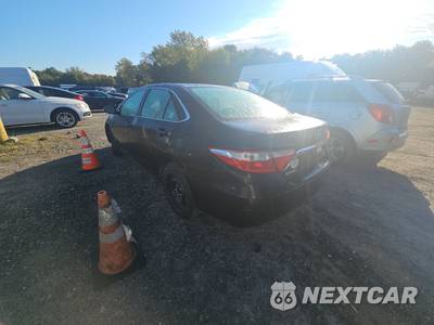 2016 Toyota Camry LE - zdjęcie 6 z 44 - miniatura