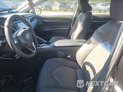 2018 Toyota Camry LE - zdjęcie 7 z 47 - miniatura