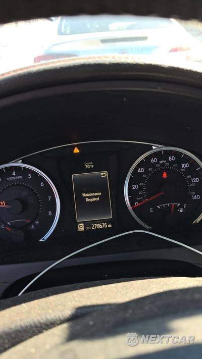 2017 Toyota Camry SE - zdjęcie 17 z 45 - miniatura
