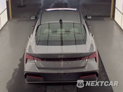 2025 Hyundai Elantra Hybrid Limited - zdjęcie 5 z 24 - miniatura
