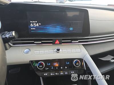 2025 Hyundai Elantra Hybrid Limited - zdjęcie 11 z 24 - miniatura