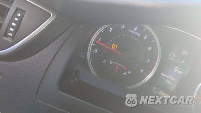 2016 Toyota Camry SE - zdjęcie 31 z 45 - miniatura