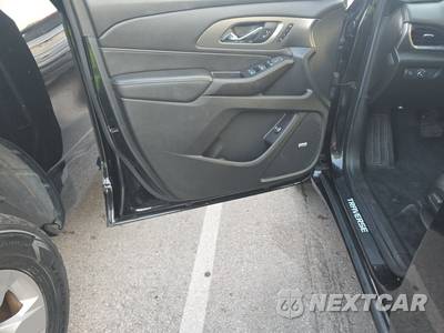 2022 Chevrolet Traverse Premier 1LZ - zdjęcie 9 z 33 - miniatura