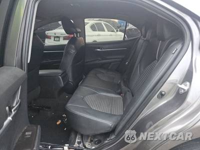 2022 Toyota Camry SE - zdjęcie 13 z 33 - miniatura