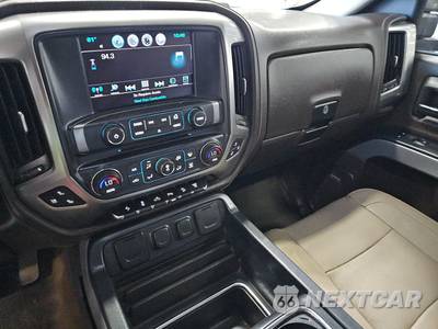 2016 Chevrolet Silverado 2500HD LTZ Crew Cab Medium Bed 1LZ - zdjęcie 11 z 28 - miniatura