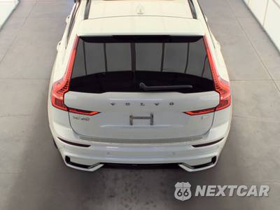2024 Volvo XC60 Recharge Plug-In Hybrid T8 Plus Dark Theme - zdjęcie 5 z 23 - miniatura