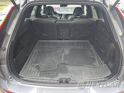 2018 Volvo XC60 T6 R-Design - zdjęcie 16 z 23 - miniatura