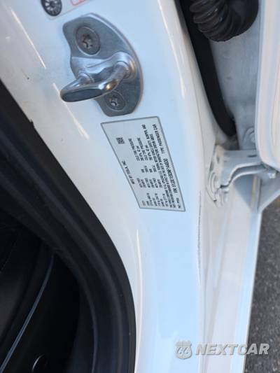 2022 Tesla Model 3 Long Range - zdjęcie 14 z 47 - miniatura