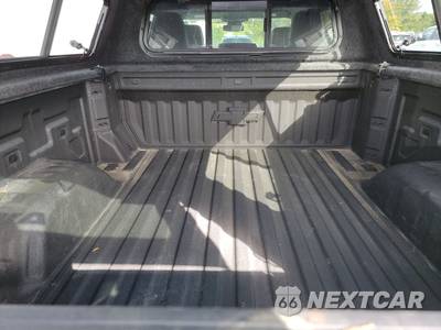 2022 Chevrolet Silverado 1500 LT Trail Boss Crew Cab Medium Bed 2LT - zdjęcie 11 z 28 - miniatura