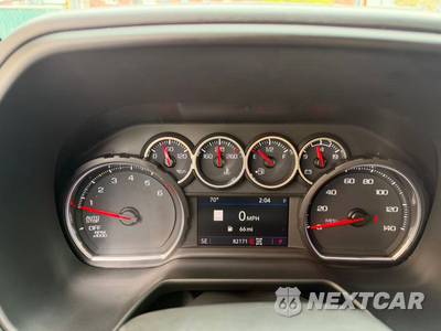 2021 Chevrolet Suburban Z71 2Z7 - zdjęcie 14 z 36 - miniatura