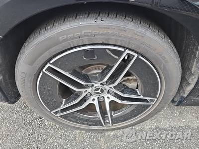 2025 Mercedes-Benz E 350 4MATIC Sedan - zdjęcie 10 z 22 - miniatura