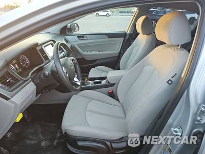2019 Hyundai Sonata Hybrid SE - zdjęcie 7 z 25 - miniatura