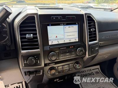 2018 Ford Super Duty F-250 XLT Crew Cab Medium Bed - zdjęcie 11 z 19 - miniatura