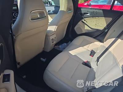2014 Mercedes-Benz CLA 250 - zdjęcie 16 z 28 - miniatura