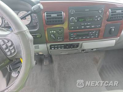 2006 Ford Super Duty F-250 Lariat Crew Cab Medium Bed - zdjęcie 11 z 50 - miniatura