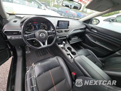 2020 Nissan Altima SR - zdjęcie 11 z 24 - miniatura