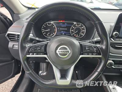 2020 Nissan Altima SR - zdjęcie 10 z 24 - miniatura