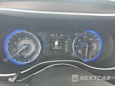 2018 Chrysler Pacifica Touring L 121.6" WB - zdjęcie 12 z 29 - miniatura