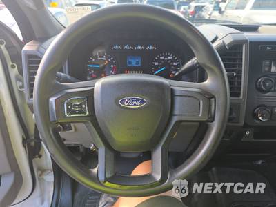 2019 Ford Super Duty F-250 XL Crew Cab Long Bed - zdjęcie 10 z 36 - miniatura