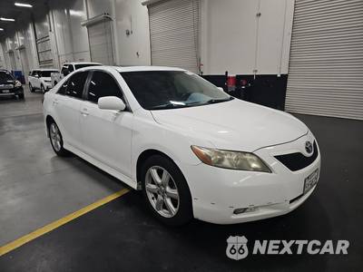 2009 Toyota Camry LE - zdjęcie 3 z 57 - miniatura