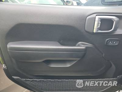 2024 Jeep Wrangler 4xe 4 Door Rubicon - zdjęcie 15 z 24 - miniatura