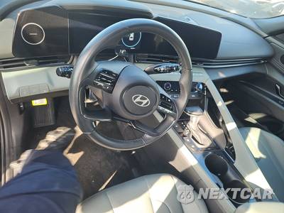 2025 Hyundai Elantra Hybrid Limited - zdjęcie 10 z 17 - miniatura