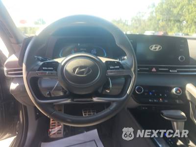 2026 Hyundai Elantra SEL Sport - zdjęcie 16 z 24 - miniatura