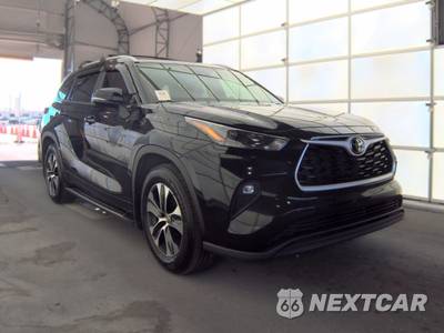 2026 Toyota Highlander XLE - zdjęcie 3 z 34 - miniatura