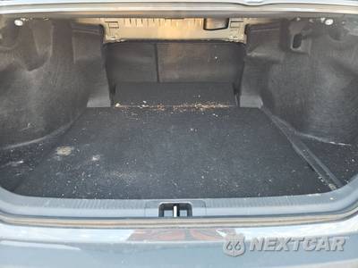 2026 Toyota Camry SE - zdjęcie 16 z 34 - miniatura