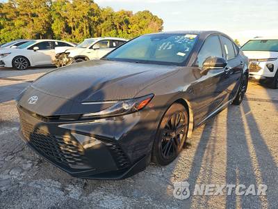2026 Toyota Camry SE - zdjęcie 1 z 34 - miniatura