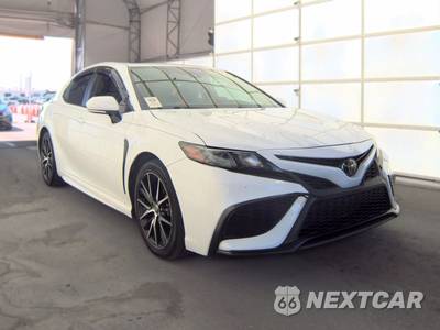 2024 Toyota Camry SE - zdjęcie 3 z 32 - miniatura