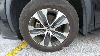 2024 Toyota Highlander XLE - zdjęcie 24 z 43 - miniatura