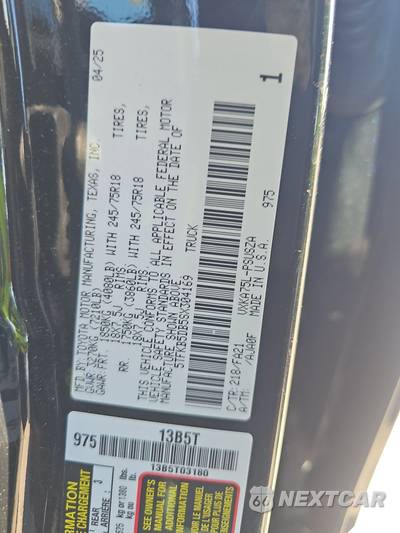 2025 Toyota Tundra SR Crew Cab Short Bed - zdjęcie 14 z 43 - miniatura