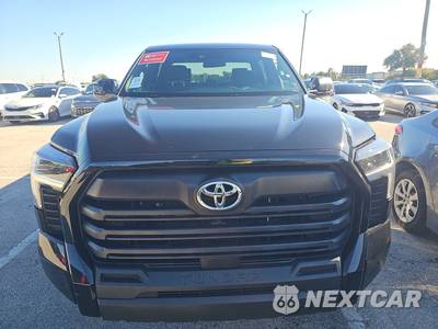 2025 Toyota Tundra SR Crew Cab Short Bed - zdjęcie 2 z 43 - miniatura