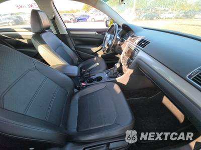 2015 Volkswagen Passat 1.8T Limited Edition - zdjęcie 8 z 25 - miniatura