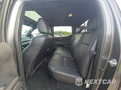 2021 Toyota Tacoma TRD Pro Crew Cab Medium Bed - zdjęcie 13 z 20 - miniatura