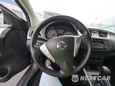 2016 Nissan Sentra S - zdjęcie 10 z 46 - miniatura