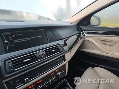 2011 BMW 5 Series Sedan 535i xDrive - zdjęcie 11 z 44 - miniatura